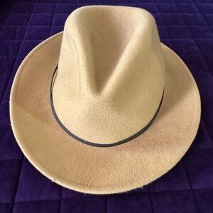 Mossant Tan Hat